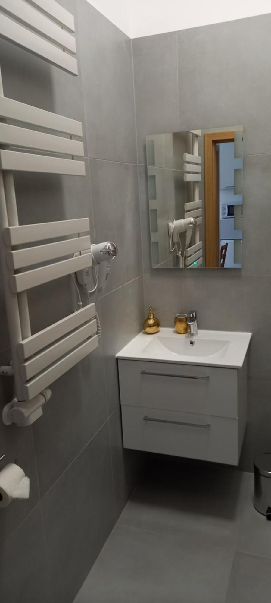 Apartament Love On 5 - Milosc Na 5 Legnica Bagian luar foto