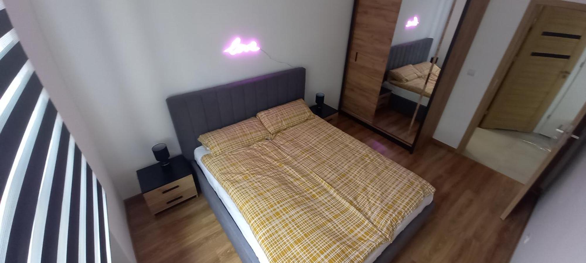 Apartament Love On 5 - Milosc Na 5 Legnica Bagian luar foto