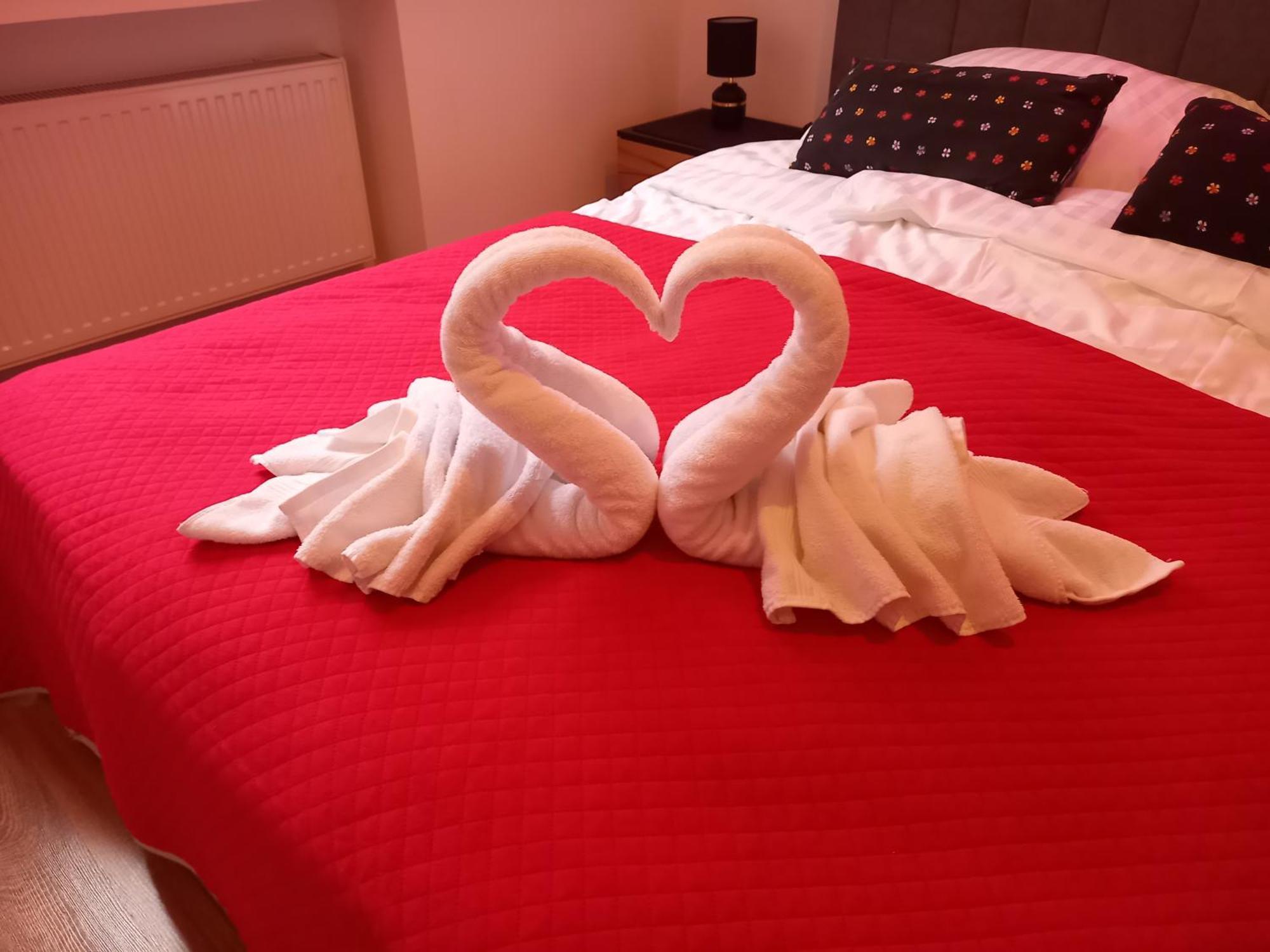 Apartament Love On 5 - Milosc Na 5 Legnica Bagian luar foto